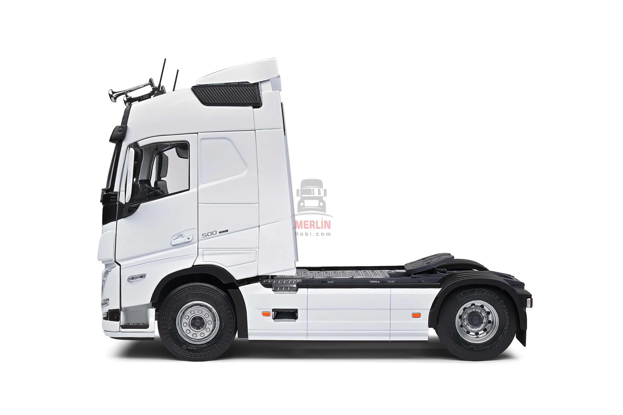 1/24 Volvo FH5 XL 500 – BEYAZ