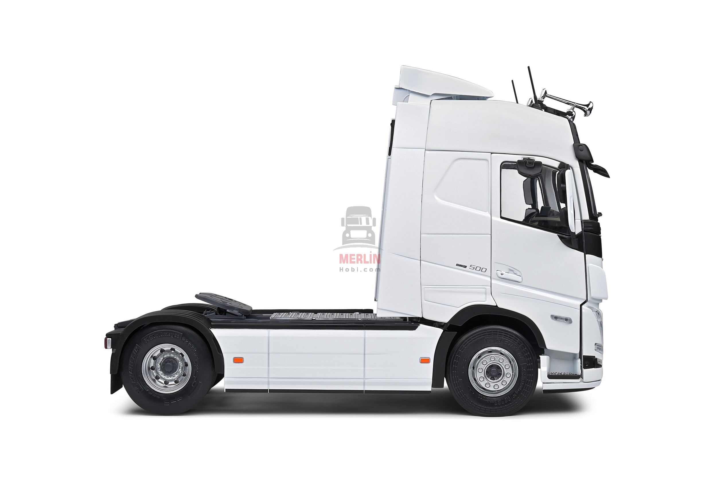 1/24 Volvo FH5 XL 500 – BEYAZ