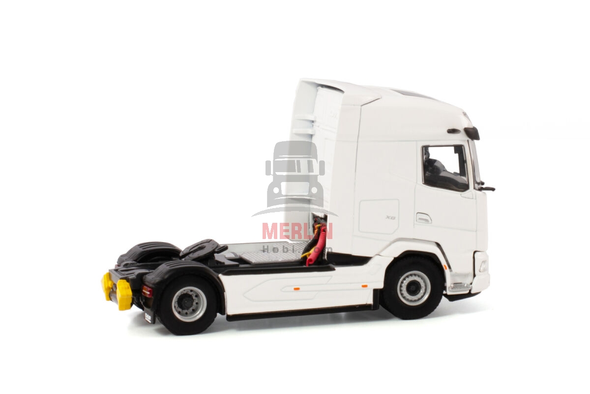 1/50 DAF XF SUPER SPACE CAB Beyaz 4x2
